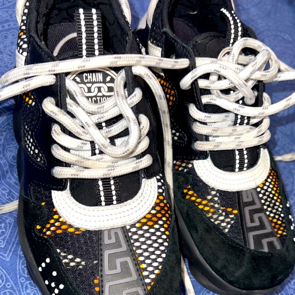 Authentic versace chain reaction sneakers for kids!! Like new!! Size 13.